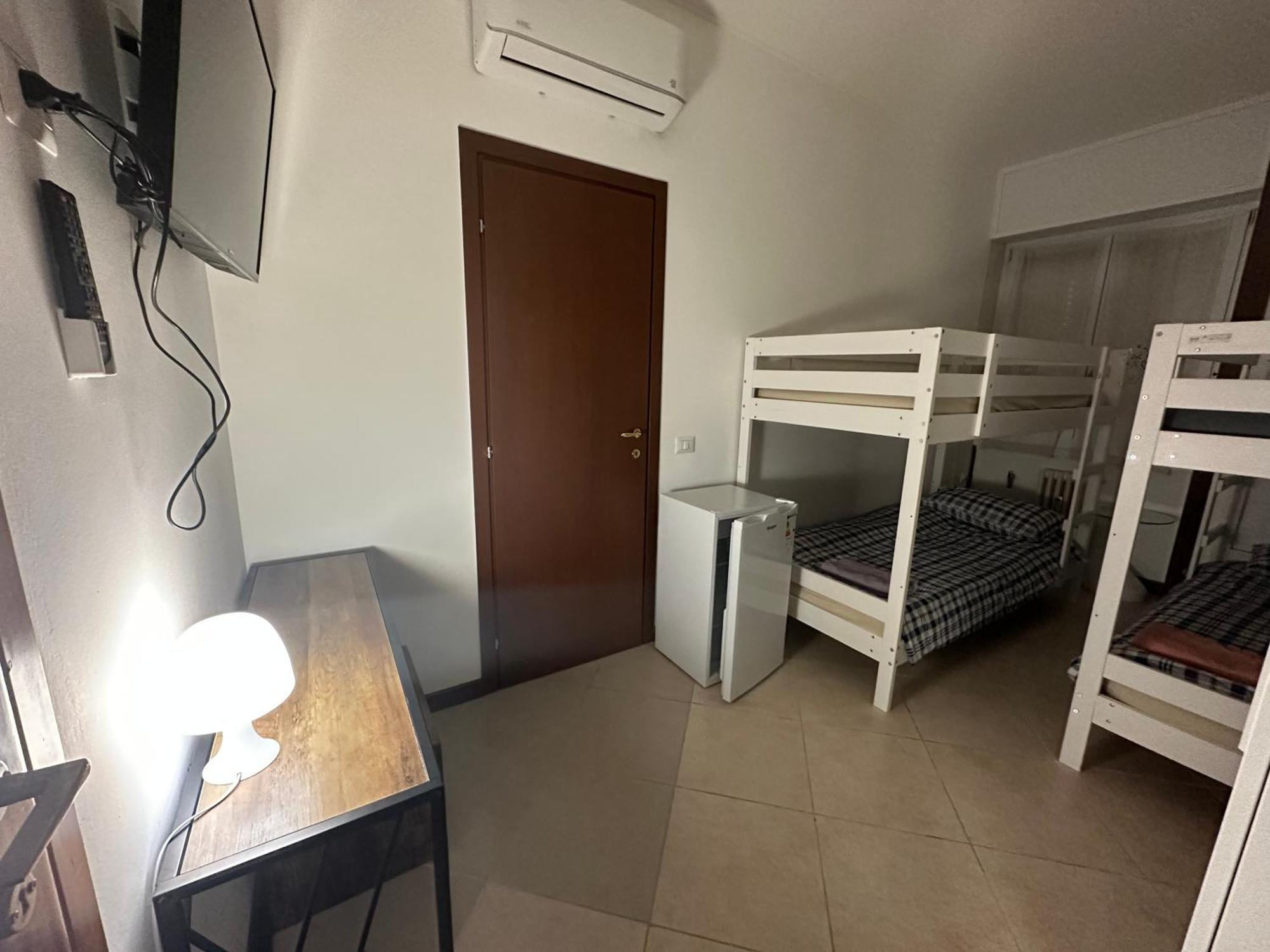 Gigli, Con Cucina In Comune E Terrazza Affittacamere *