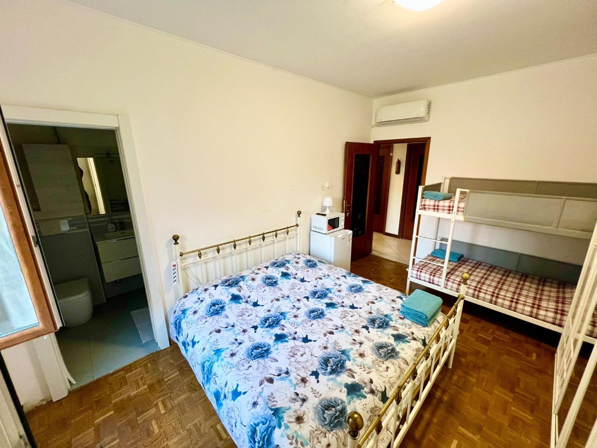 Gigli, Con Cucina In Comune E Terrazza Affittacamere *